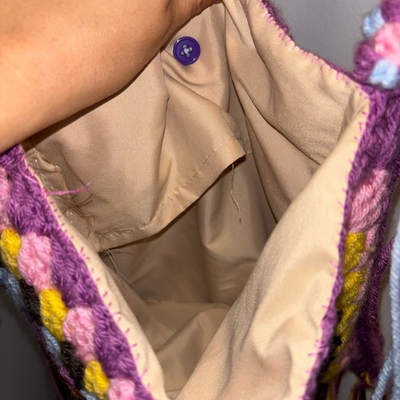 Handcrafted Granny Square Crochet Fringe Bag - Picture 4 of 4